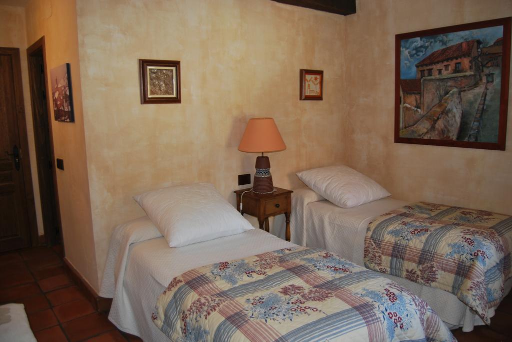 Maison d'hôtes La Casa De San Gil à Atienza Chambre photo